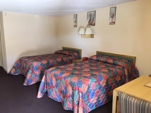Colonade Motel Ист-Виндзор Экстерьер фото